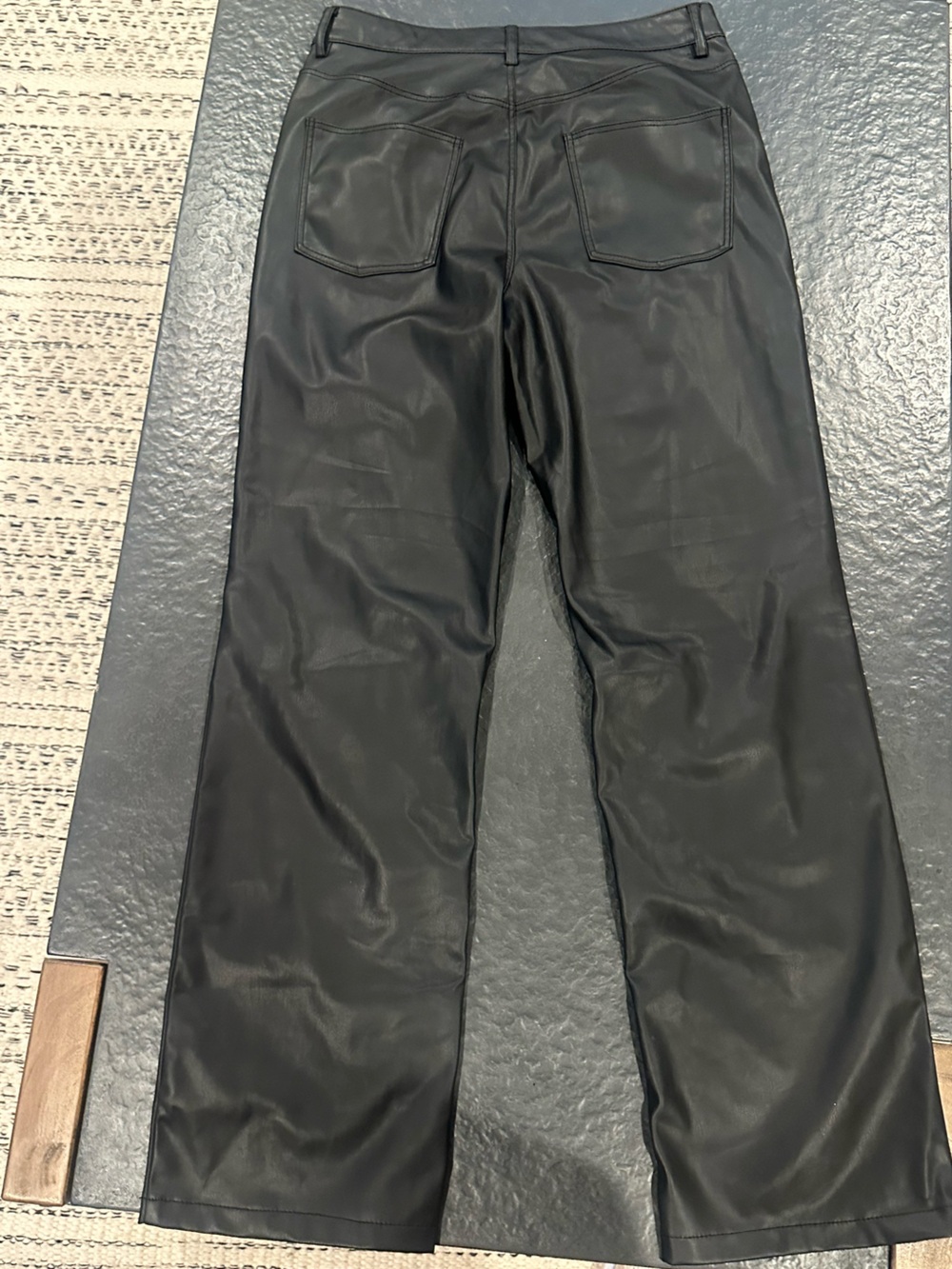 Zara Black Faux Leather Pants - Picture 5 of 7